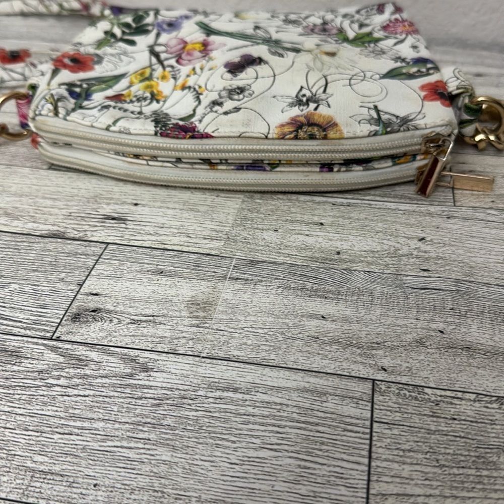 Imoshion Floral Crossbody Bag - Picture 10 of 16
